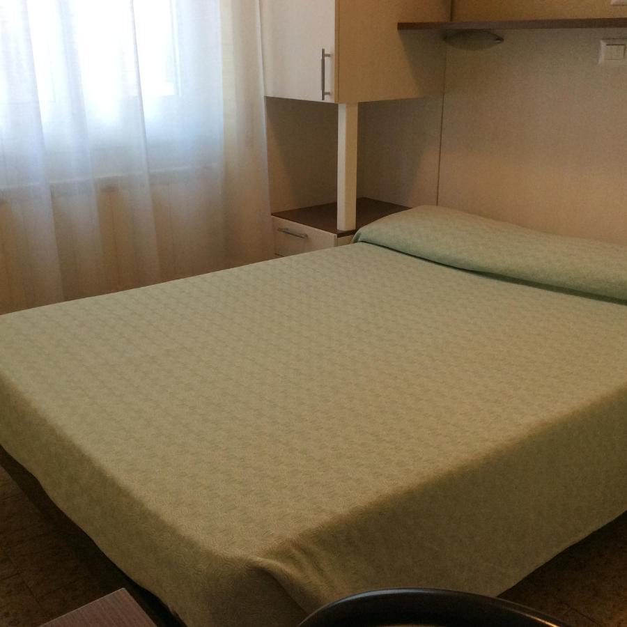 Hotel Del Golfo レーリチ エクステリア 写真